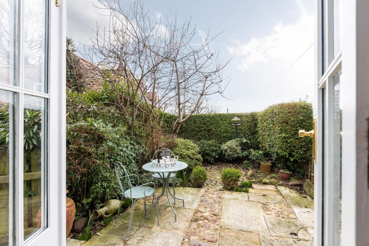 Quaint Cottage In The Heart Of North Yorkshire Village - Pet Friendly Free Stillington Exterior foto